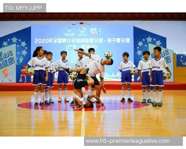 吉祥足球：传递快乐与团结的运动精神，开启梦想之旅