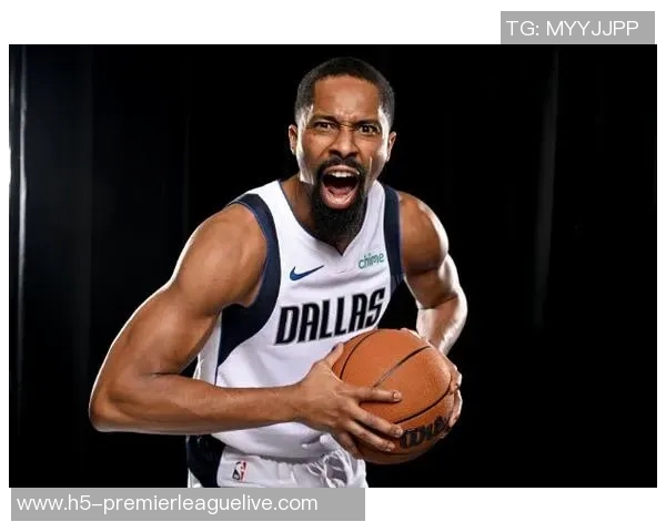 丁威迪表现出色助力独行侠险胜马刺巴恩斯虽砍29分无力回天